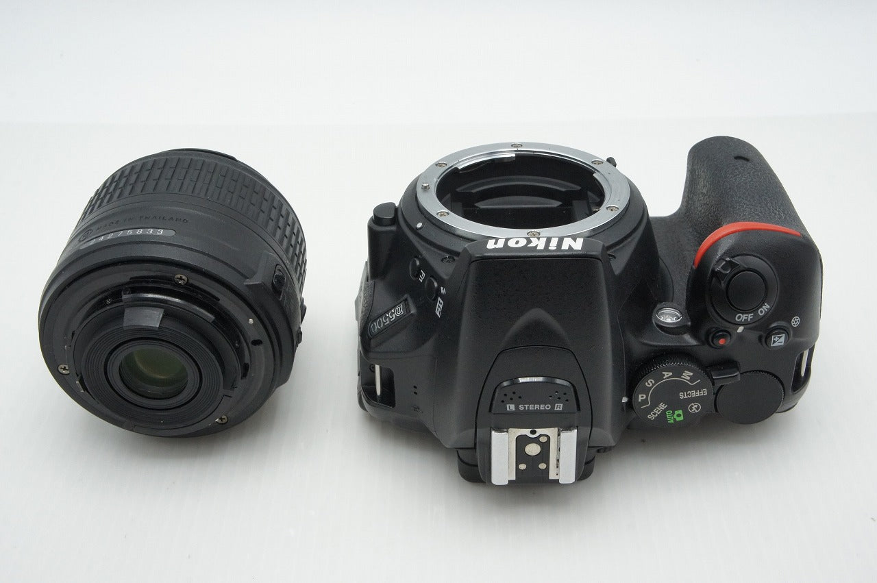 良品 Nikon ニコン D5500 + AF-S DX 18-55mm VR II レンズキット デジタル一眼レフカメラ 元箱付 260319bg