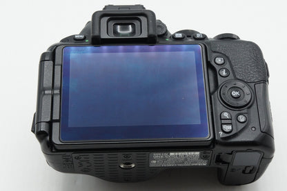 良品 Nikon ニコン D5500 + AF-S DX 18-55mm VR II レンズキット デジタル一眼レフカメラ 元箱付 260319bg