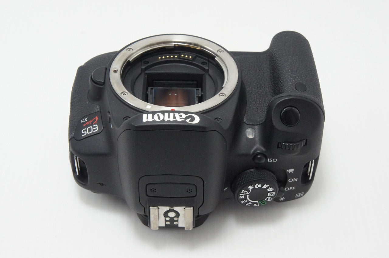 美品 Canon キヤノン EOS Kiss X7i ボディ デジタル一眼レフカメラ 260826e