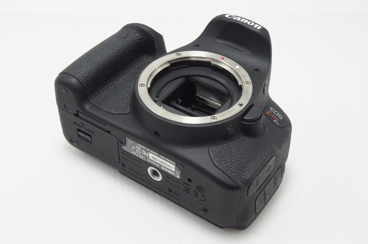 美品 Canon キヤノン EOS Kiss X7i ボディ デジタル一眼レフカメラ 260826e