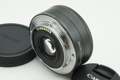 美品 Canon キヤノン EF-M 22mm F2 STM EF-Mマウント 単焦点レンズ 260211u