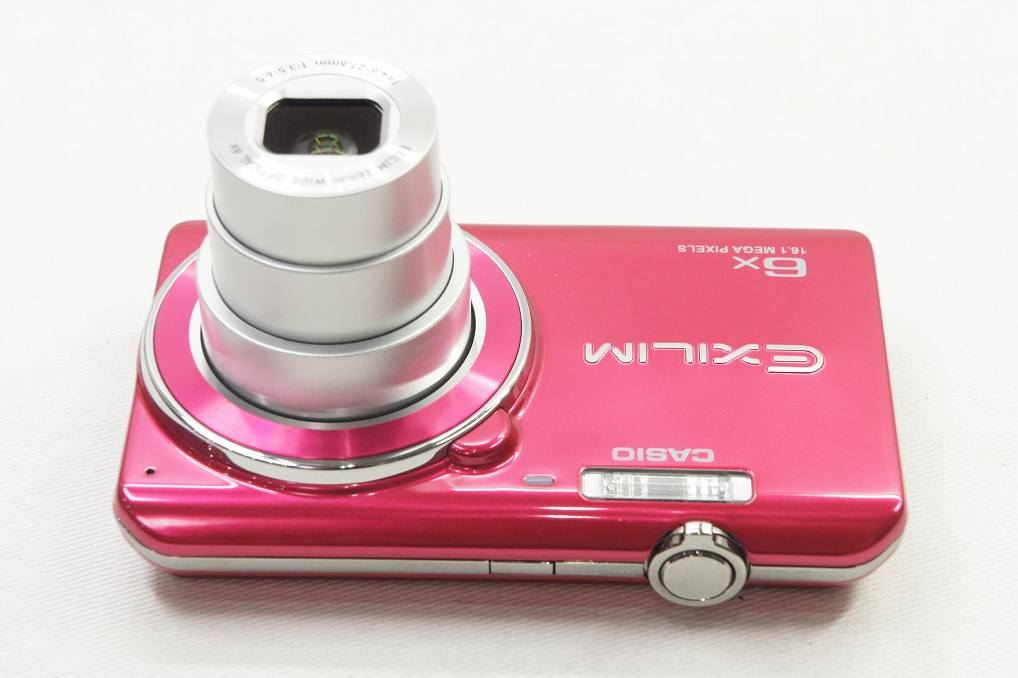 美品 CASIO カシオ EXILIM EX-ZS20 コンパクトデジタルカメラ レッド 元箱付 250814p