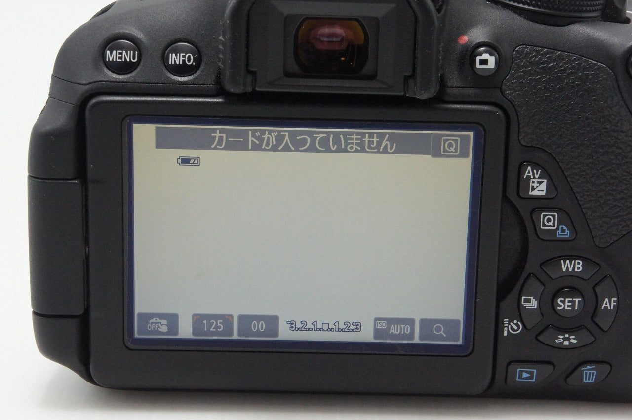 美品 Canon キヤノン EOS Kiss X7i ボディ デジタル一眼レフカメラ 260826e