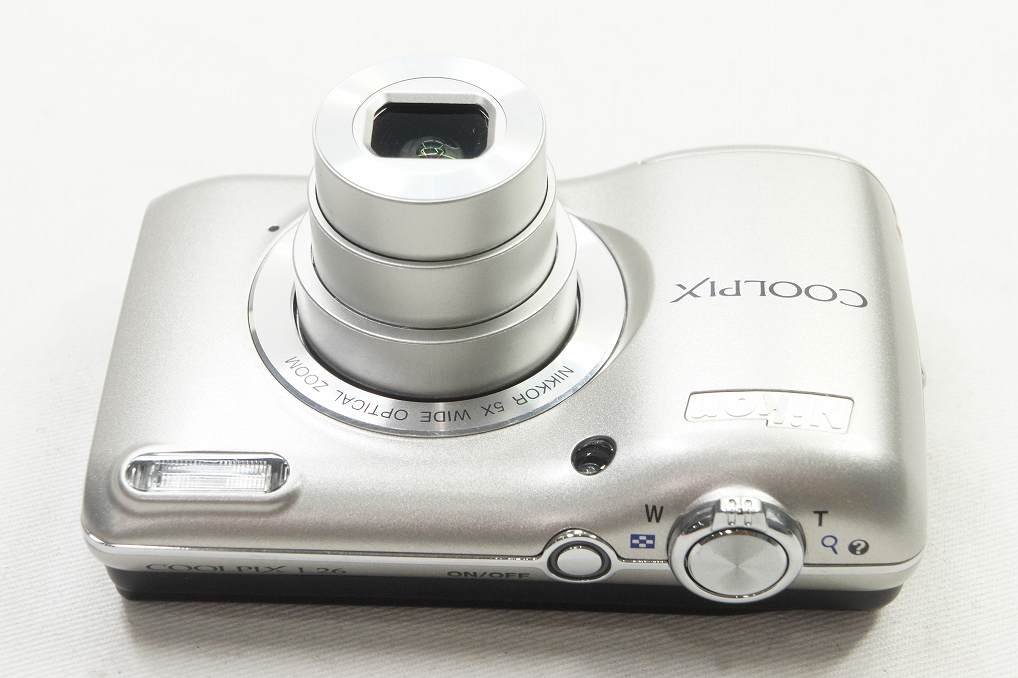 美品 Nikon ニコン COOLPIX L26 コンパクトデジタルカメラ シルバー 元箱付 250814o