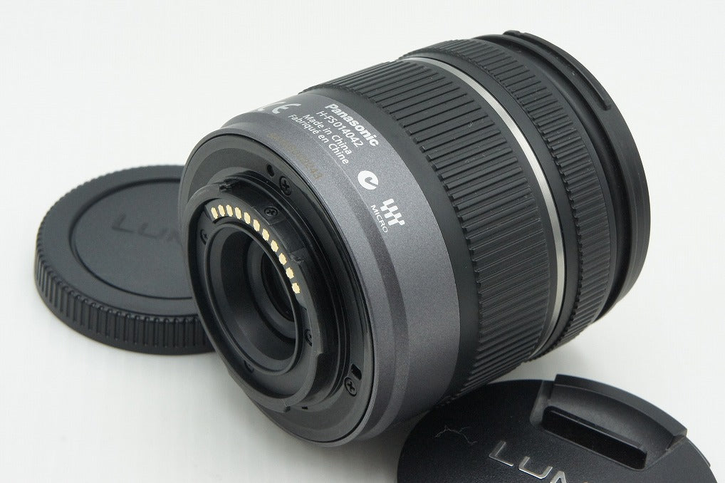 美品 Panasonic LUMIX G VARIO 14-42mm F3.5-5.6 ASPH. MEGA O.I.S H-FS014042 マイクロフォーサーズ フード付 260210da