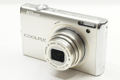 良品 Nikon ニコン COOLPIX S640 コンパクトデジタルカメラ アイスシルバー 元箱付 250814n