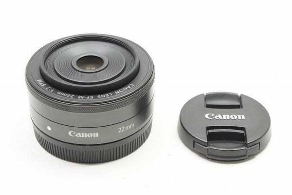 美品 Canon キヤノン EF-M 22mm F2 STM ブラック EF-Mマウント APS-C AF 単焦点レンズ 240620j
