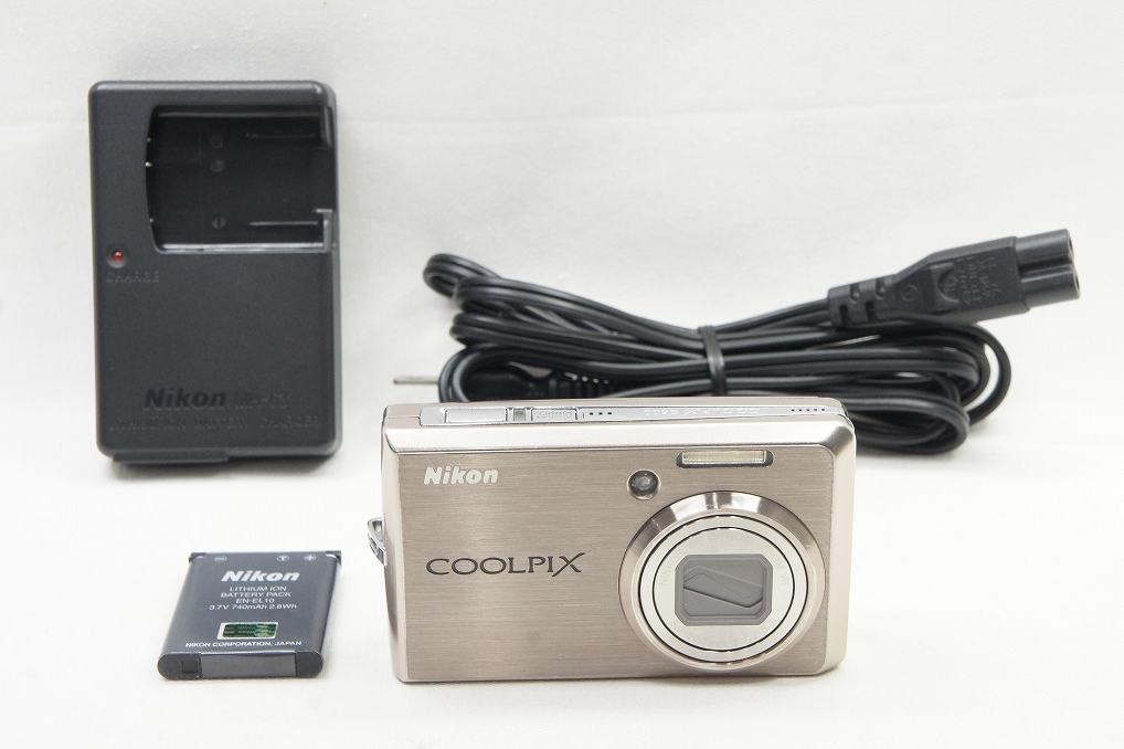 良品 Nikon ニコン COOLPIX S600 コンパクトデジタルカメラ