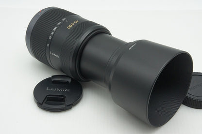 美品 Panasonic LUMIX G VARIO 45-200mm F4-5.6 MEGA O.I.S. H-FS045200 マイクロフォーサーズ フード付 260210l