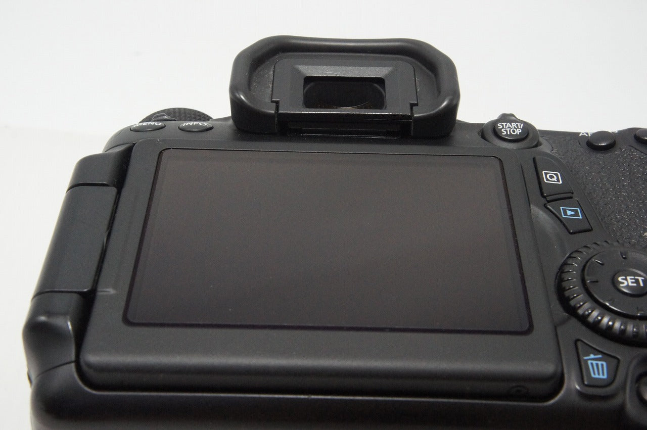 Canon キヤノン EOS 70D ボディ デジタル一眼レフカメラ 260812ag