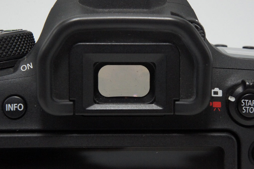 良品 Canon キヤノン EOS 6D Mark II ボディ デジタル一眼レフカメラ