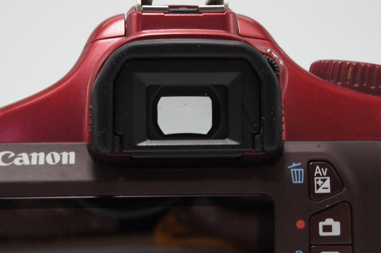 良品 Canon キヤノン EOS Kiss X50 ボディ + EF-S 18-55mm IS II