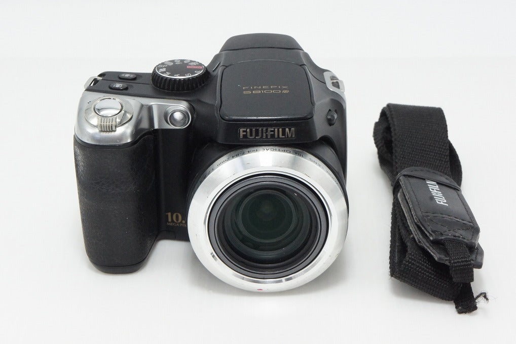FUJIFILM フジフィルム FinePix S8100fd デジタルカメラ 260521q