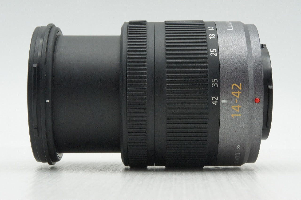 良品 Panasonic LUMIX G VARIO 14-42mm F3.5-5.6 ASPH. MEGA O.I.S H-FS014042 マイクロフォーサーズ フード付 260210k