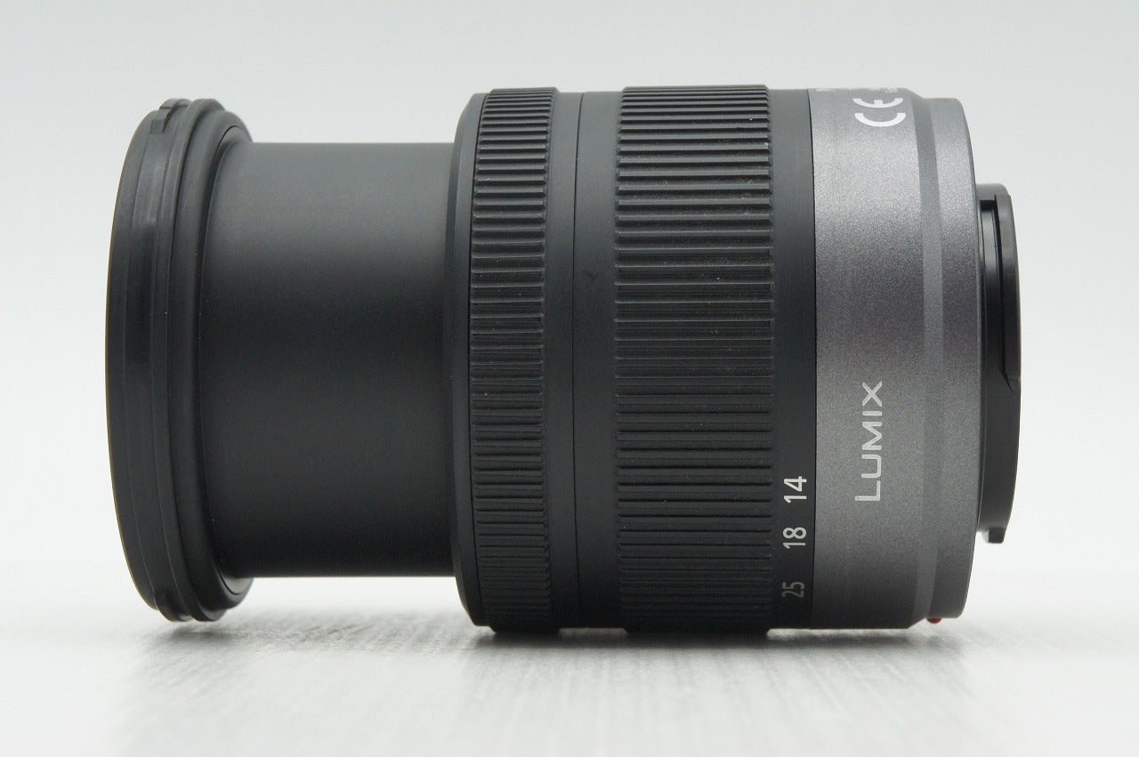 良品 Panasonic LUMIX G VARIO 14-42mm F3.5-5.6 ASPH. MEGA O.I.S H-FS014042 マイクロフォーサーズ フード付 260210k