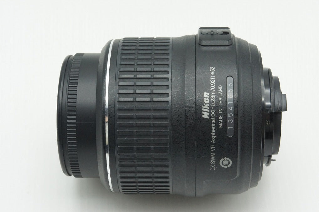 Nikon ニコン AF-S DX NIKKOR 18-55mm F3.5-5.6G VR APS-C ズームレンズ 260212d