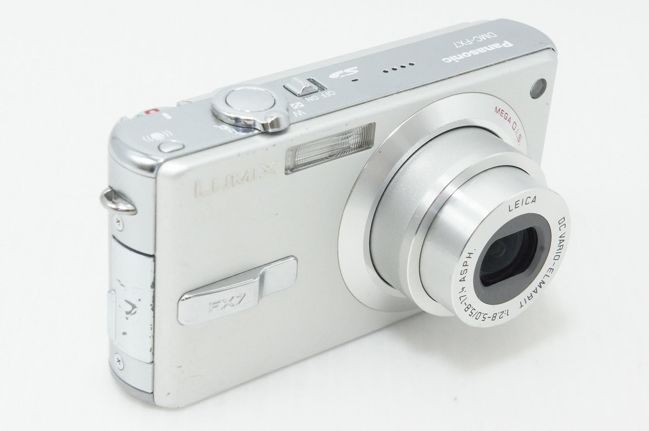 Panasonic パナソニック LUMIX DMC FX7 コンパクトデジタルカメラ シルバー 260319y