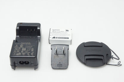美品 FUJIFILM フジフィルム FinePix SL1000 デジタルカメラ ブラック 260819e