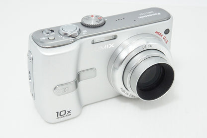良品 Panasonic パナソニック LUMIX DMC-TZ1 コンパクトデジタルカメラ シルキーシルバー 260521x