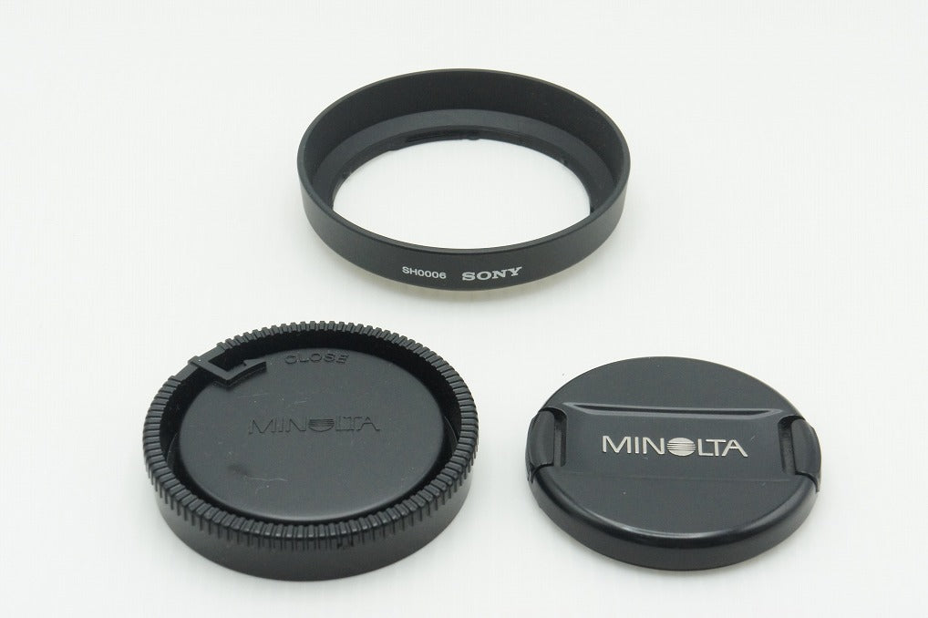 美品 SONY ソニー DT 18-70mm F3.5-5.6 SAL1870 MINOLTA ミノルタ αマウント ズームレンズ フード付 260213fa