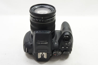 良品 FUJIFILM フジフィルム FinePix HS25EXR デジタルカメラ 元箱付 250604d