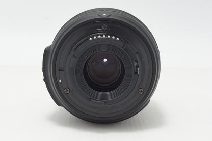 良品 Nikon ニコン AF-S DX NIKKOR 18-55mm F3.5-5.6G VR APS-C ズームレンズ フード付 260831v