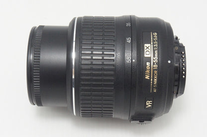 良品 Nikon ニコン AF-S DX NIKKOR 18-55mm F3.5-5.6G VR APS-C ズームレンズ フード付 260831v