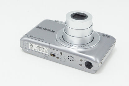 FUJIFILM フジフィルム FinePix JX550 コンパクトデジタルカメラ シルバー 260902d