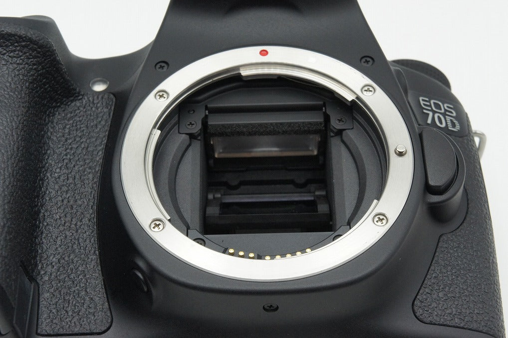 美品 Canon キヤノン EOS 70D ボディ デジタル一眼レフカメラ 260213g