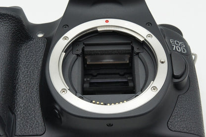 美品 Canon キヤノン EOS 70D ボディ デジタル一眼レフカメラ 260213g