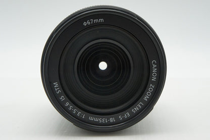 美品 Canon キヤノン EF-S 18-135mm F3.5-5.6 IS STM APS-C ズームレンズ フード付 260213i