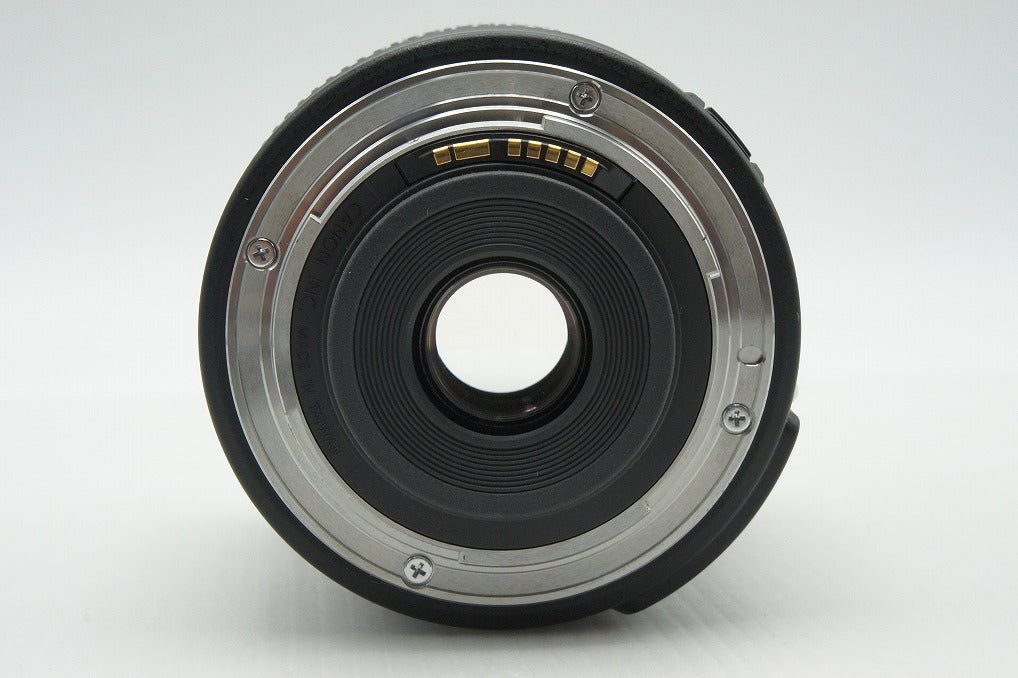 美品 Canon キヤノン EF-S 18-135mm F3.5-5.6 IS STM APS-C ズームレンズ フード付 260213i