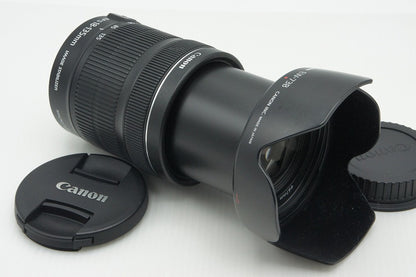 美品 Canon キヤノン EF-S 18-135mm F3.5-5.6 IS STM APS-C ズームレンズ フード付 260213i
