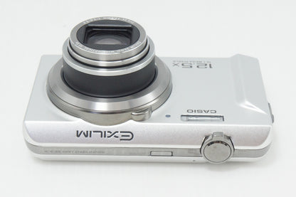 美品 CASIO カシオ EXILIM EX-ZS160 コンパクトデジタルカメラ シルバー 元箱付 260902k