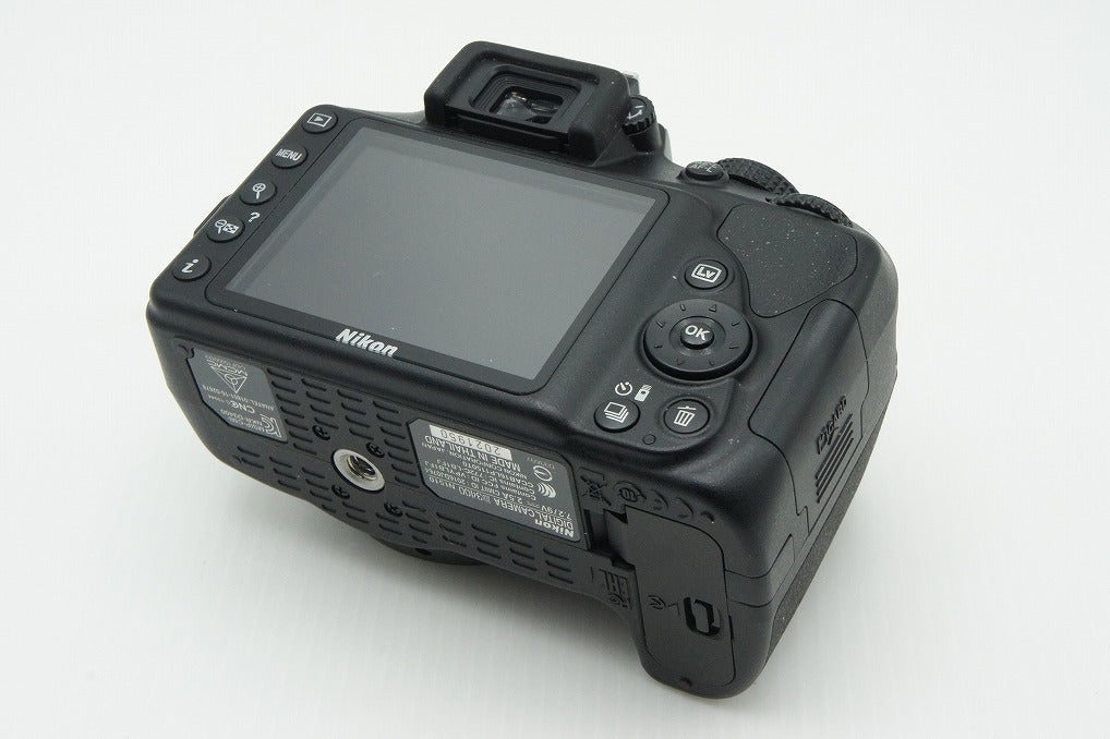 美品 Nikon ニコン D3400 AF-P DX 18-55mm VR レンズキット デジタル一眼レフカメラ 260213n