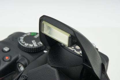 美品 Nikon ニコン D3400 AF-P DX 18-55mm VR レンズキット デジタル一眼レフカメラ 260213n