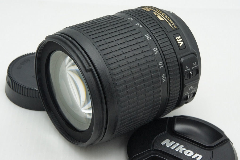 美品 Nikon ニコン AF-S DX NIKKOR 18-105mm F3.5-5.6G ED VR ズームレンズ フード付 260216b