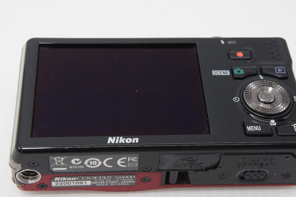 【訳あり】Nikon COOLPIX レッド s6000 訳あり品 Nikon ニコン COOLPIX S6000 コンパクトデジタルカメラ