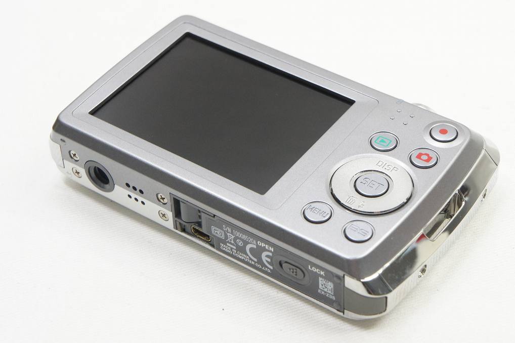 CASIO カシオ EXILIM EX-Z35 コンパクトデジタルカメラ シルバー 元箱付 250824h