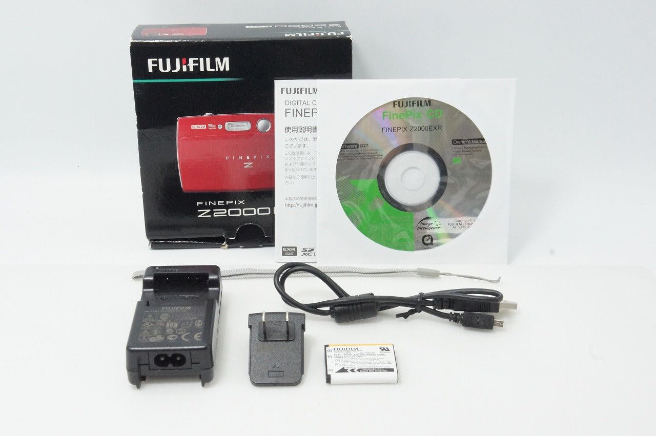 良品 FUJIFILM フジフィルム FinePix Z2000EXR コンパクトデジタル