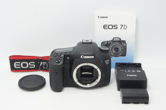 良品 Canon キヤノン EOS 7D ボディ デジタル一眼レフカメラ 260903n