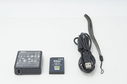 良品 Nikon ニコン COOLPIX S6200 コンパクトデジタルカメラ プラチナシルバー 260525z