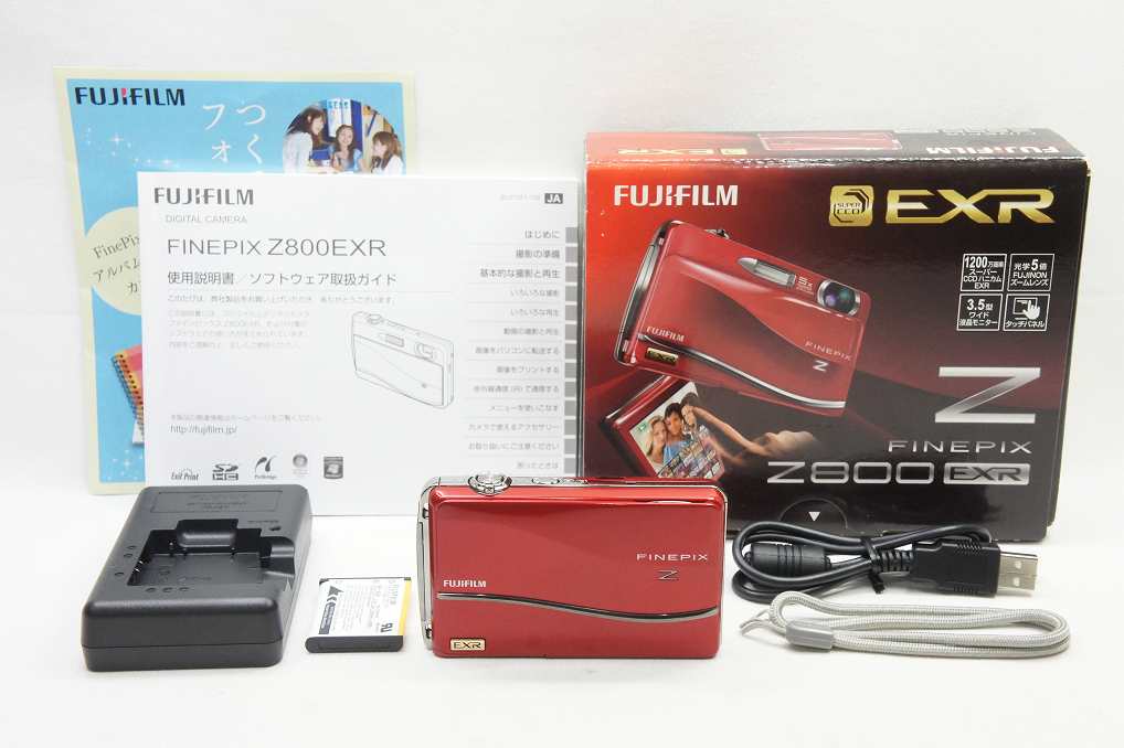 美品 FUJIFILM フジフイルム FinePix Z800EXR コンパクトデジタルカメラ レッド 元箱付 250610q