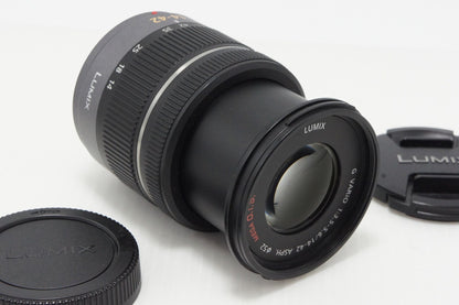 美品 Panasonic パナソニック LUMIX G VARIO 14-42mm F3.5-5.6 ASPH. MEGA O.I.S. H-FS014042 マイクロフォーサーズ ズームレンズ 260812al