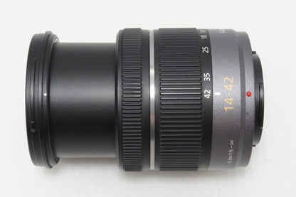 美品 Panasonic パナソニック LUMIX G VARIO 14-42mm F3.5-5.6 ASPH. MEGA O.I.S. H-FS014042 マイクロフォーサーズ ズームレンズ 260812al