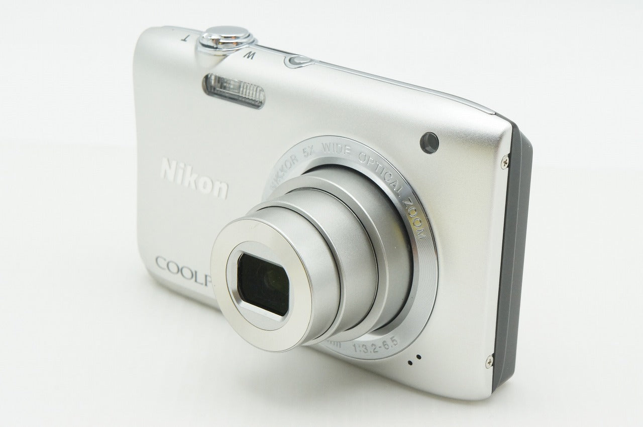 良品 Nikon ニコン COOLPIX S2900 コンパクトデジタルカメラ シルバー 元箱付 260218a