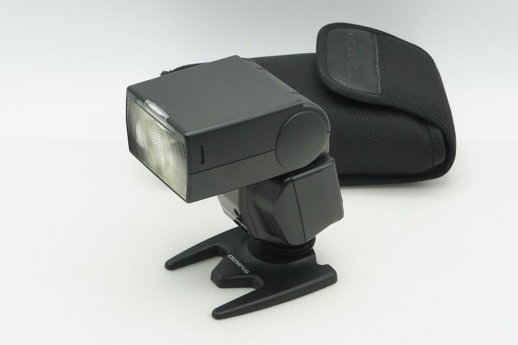 Excellent condition OLYMPUS FL-36 Electronic Flash with stand and case 260218v