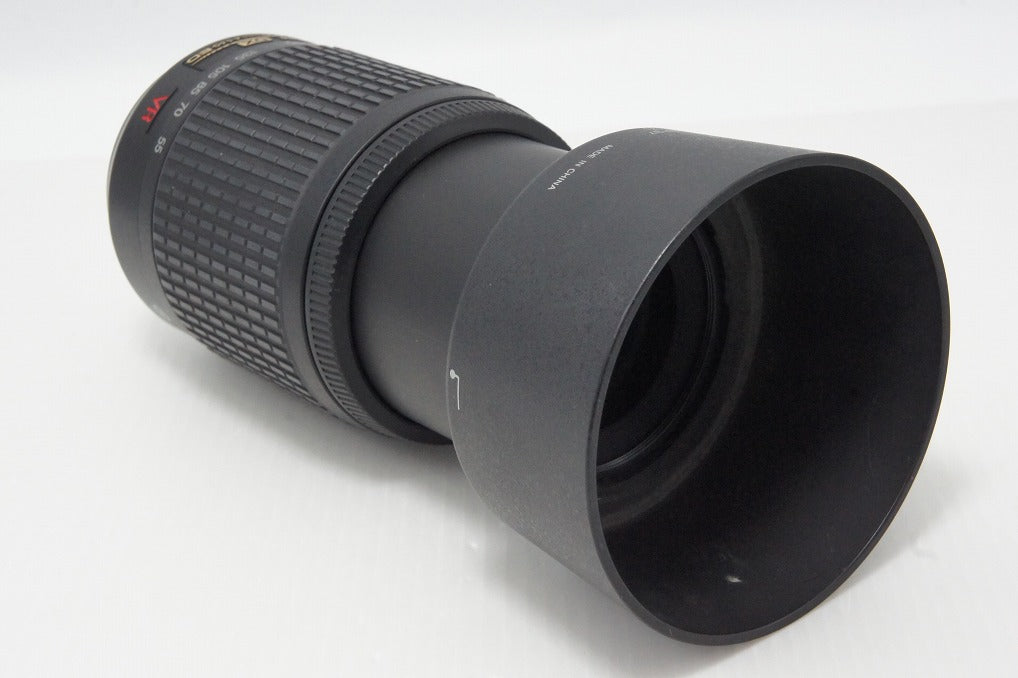 良品 Nikon ニコン AF-S DX NIKKOR 55-200mm F4-5.6G ED VR APS-C ズームレズ フード ポーチ付 260527e