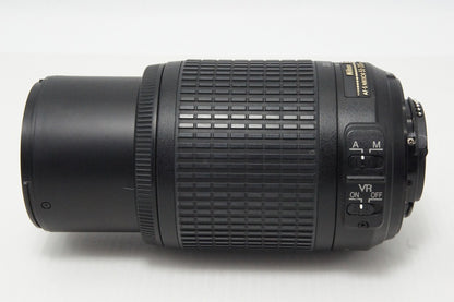 良品 Nikon ニコン AF-S DX NIKKOR 55-200mm F4-5.6G ED VR APS-C ズームレズ フード ポーチ付 260527e
