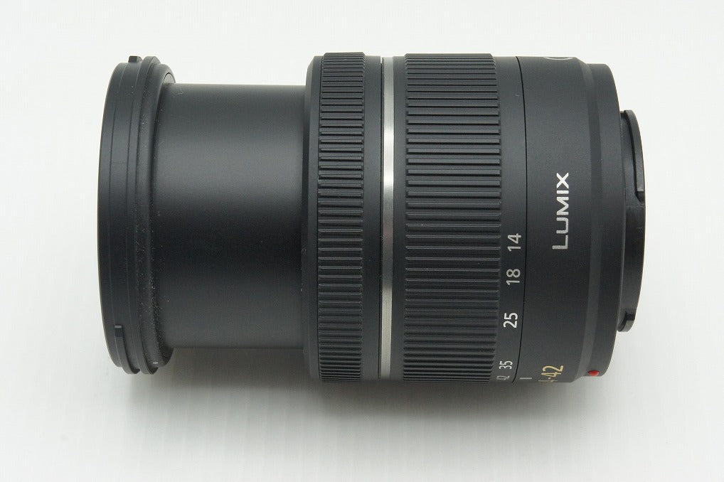 美品 Panasonic LUMIX G VARIO 14-42mm F3.5-5.6 ASPH. MEGA O.I.S H-FS014042 マイクロフォーサーズ 260219h